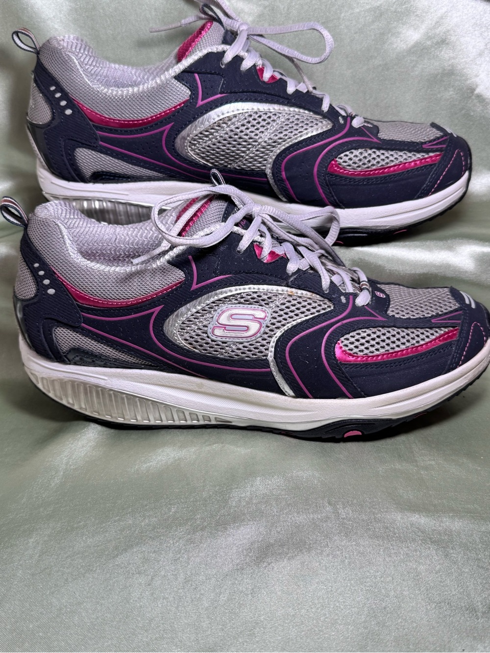Skechers Shape ups Fitness Walking Shoes 12320 NVSL Navy Silver Womens Size 9.5